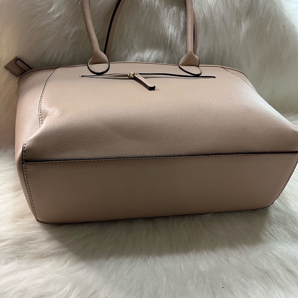 NWT Adrienne Vittadini Garden Bloom Tote Bag MSRP $175 - Picture 9 of 10